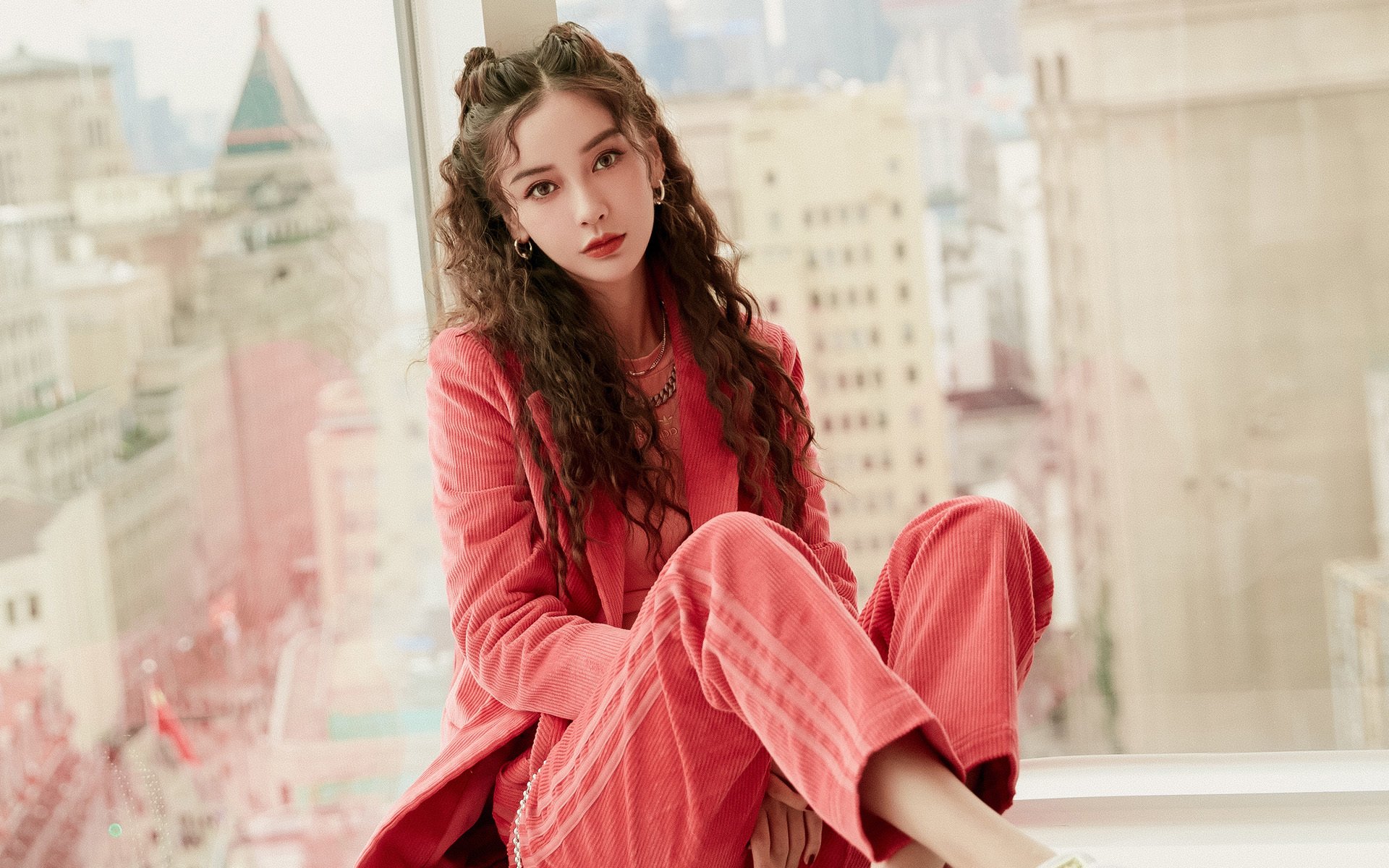 fb体育网址-巴黎圣日耳曼再获胜利，欧冠夺冠热度直线上升！，巴黎圣日耳曼欧冠决赛对手