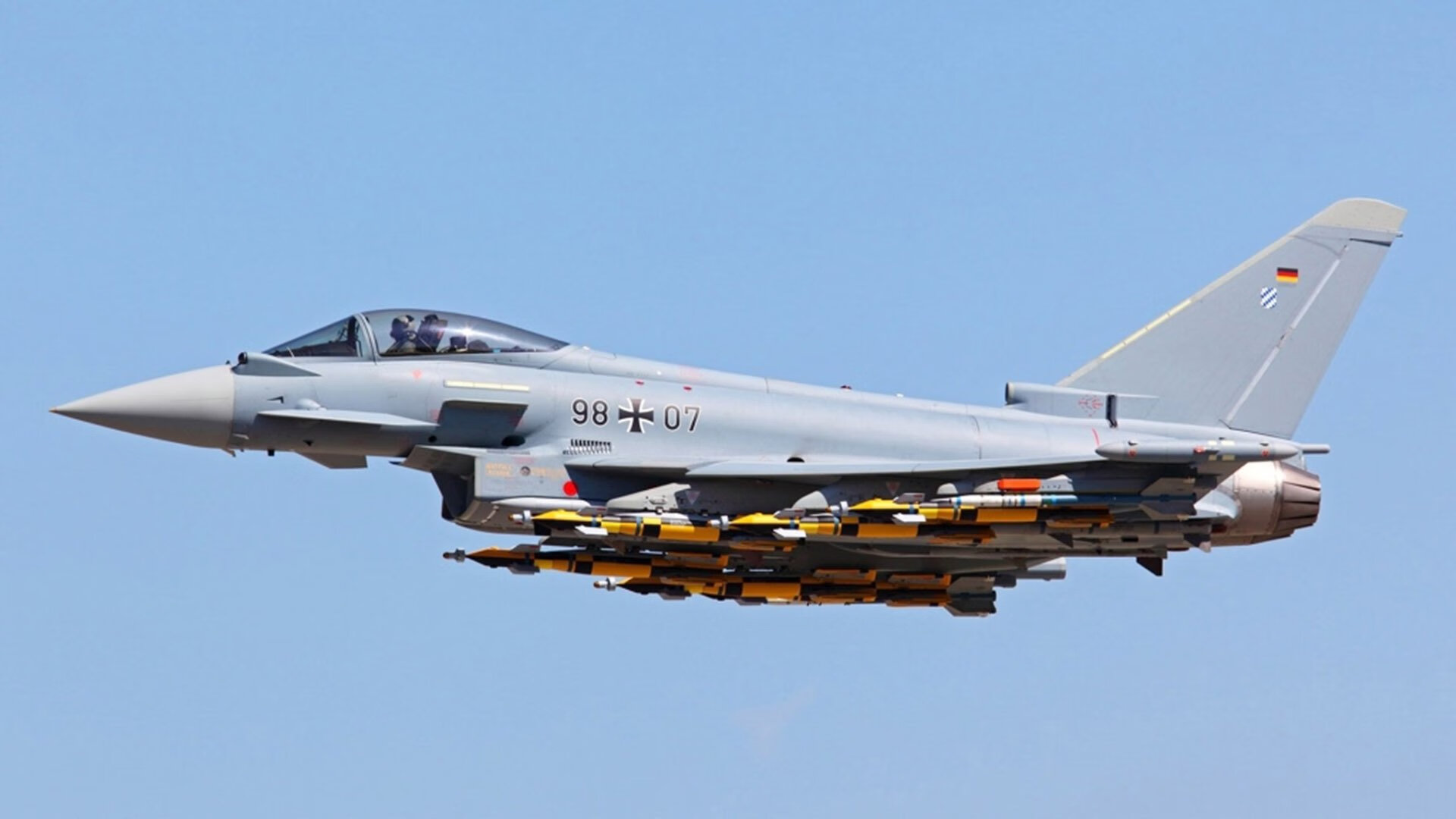 FB体育网站-快船队球队心理素质稳健，快船队队服