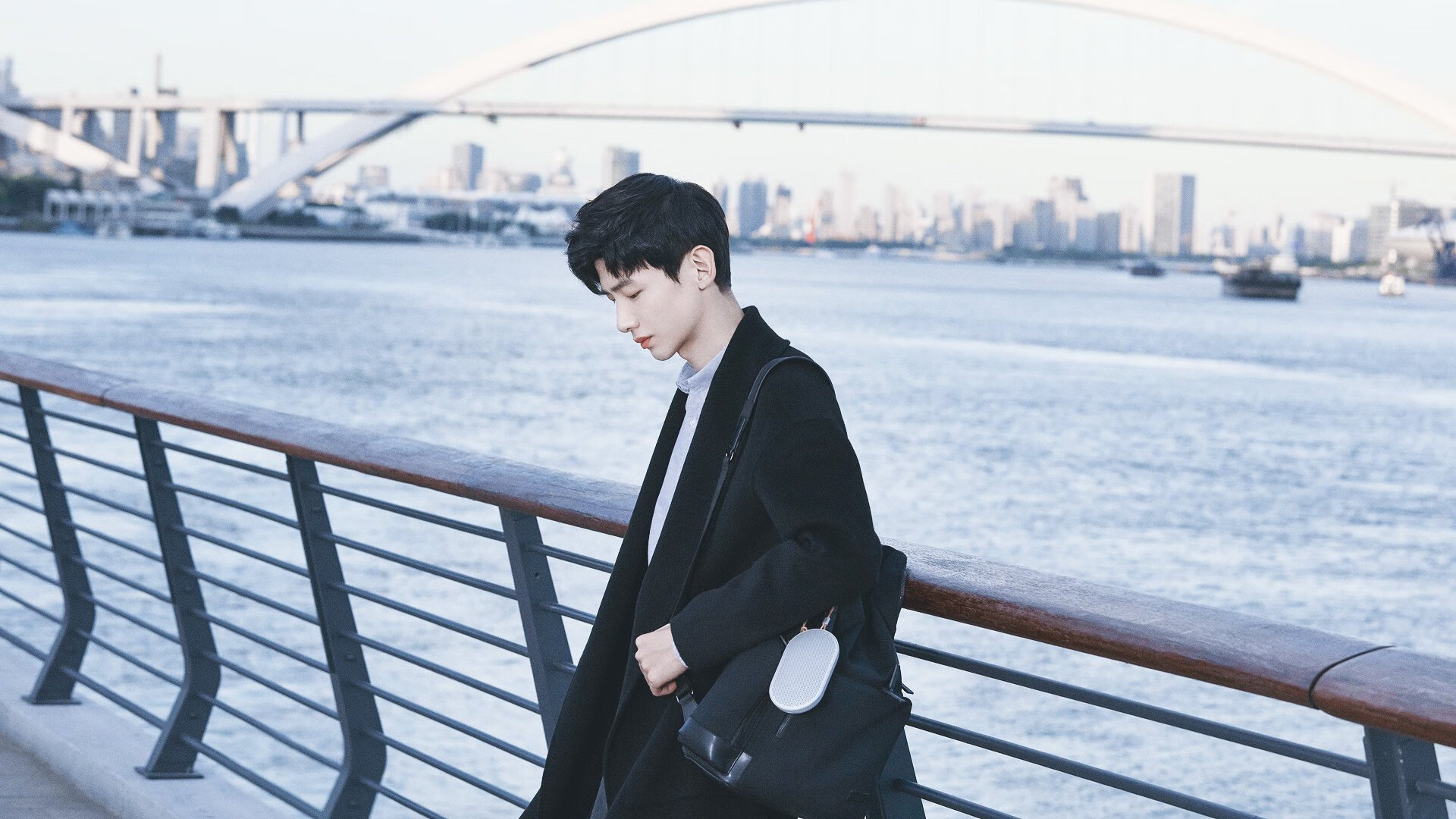 主力球员红牌缺阵是否会影响整支球队防守体系,红牌下场 球队就10个人吗