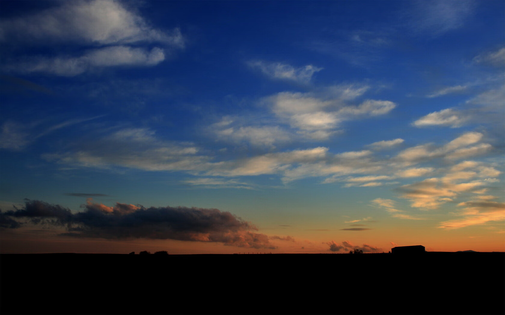决赛气氛火爆,球迷激情四溢,决赛进球视频
