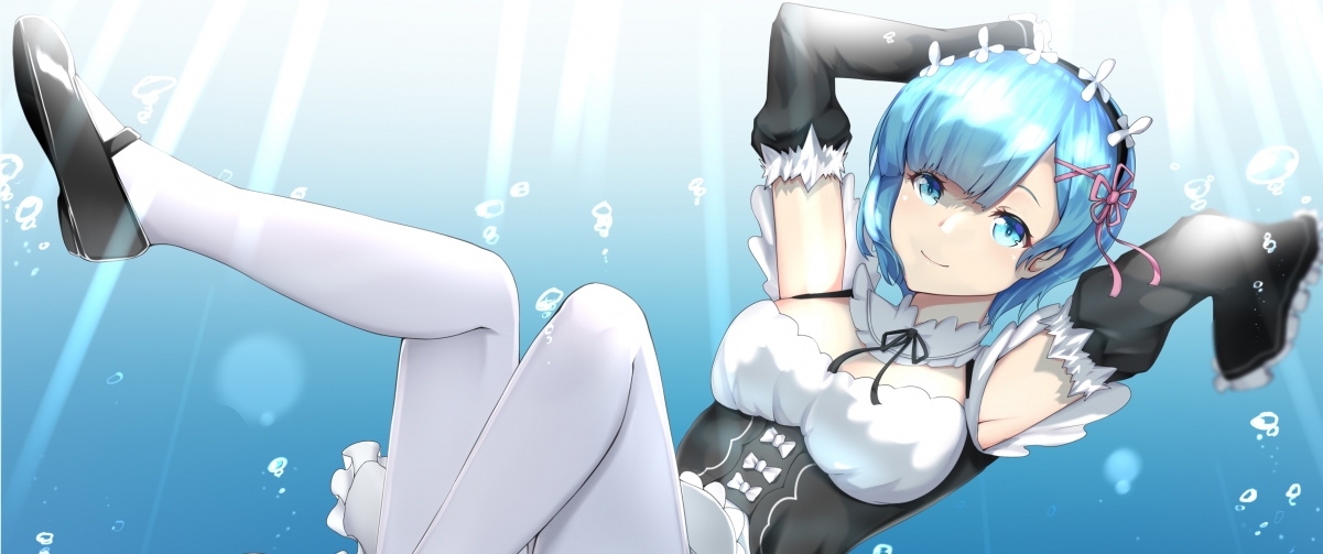 前场球员跑动轨迹是否直接影响中场组织视角,前场球员跑动轨迹是否直接影响中场组织视角